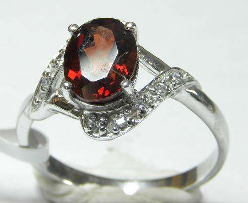 925 Sterling silver A grade Garnet ring